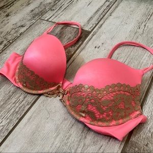Victoria’s Secret Very Sexy Push Up Bra